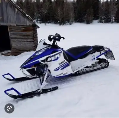 2016 Yamaha viper 141 track 1 3/4 studded newer skis low miles cover. Will trade for quad,bike, olde...