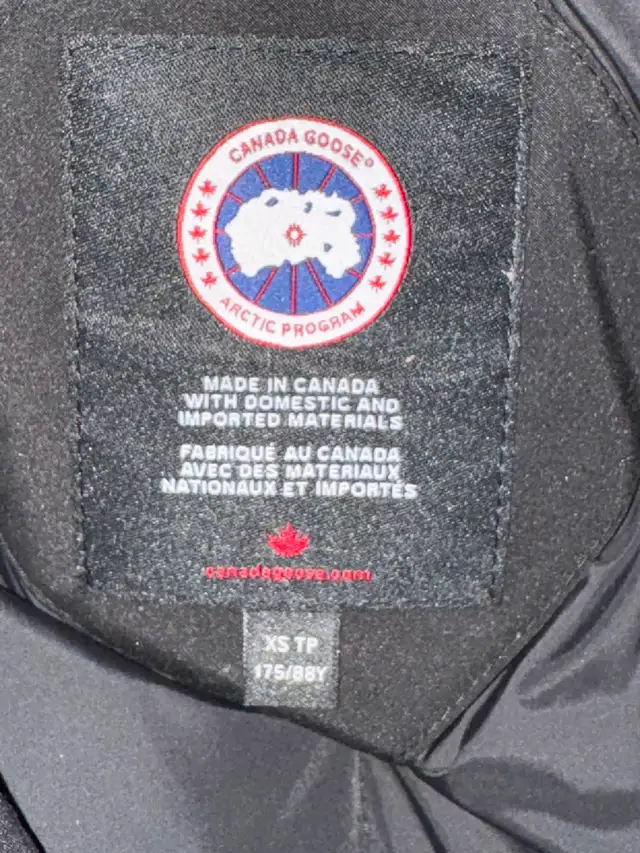 Men’s XS Canada Goose Expedition Parka Black with Fur in Men's in Calgary - Image 5