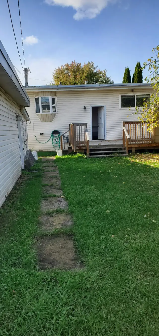 Older character home for rent. in Long Term Rentals in Prince George - Image 6