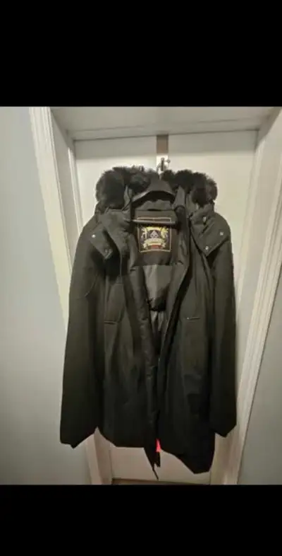 Bought last year and never wore it. Now it's too big. Have receipt as proof of purchase. $500 or bes...