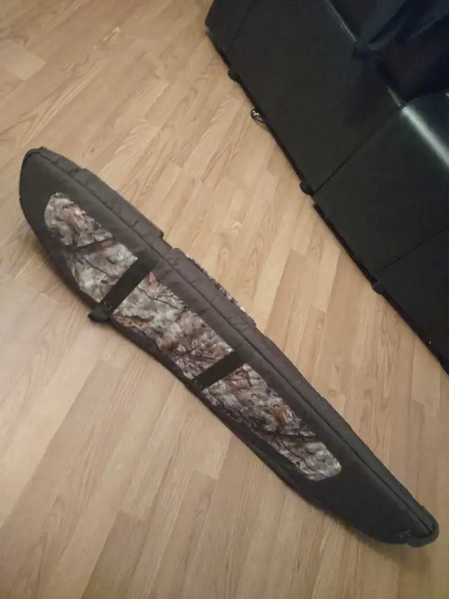 Cabela's Bow Case420216580877864964