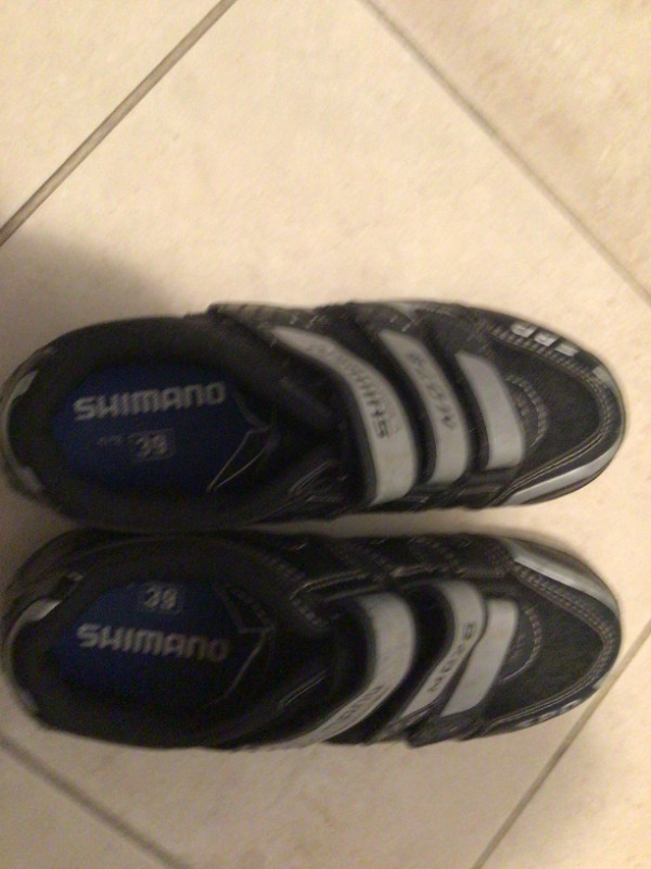 Shimano MD76 Cycling shoes SPD (with clips) Size: Euro 39 in Exercise Equipment in Dartmouth - Image 4