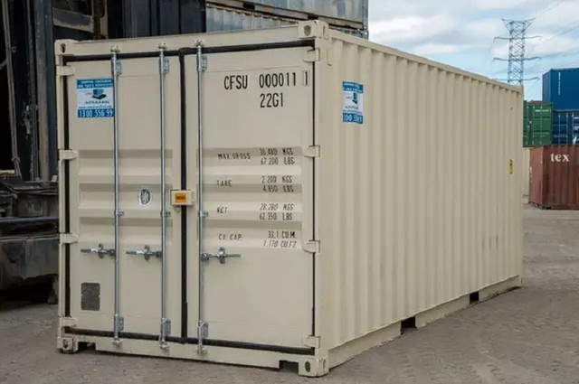 “ LUXOR SHIPPING CONTAINER SOLUTIONS   NEW AND USED SEA CAN SALE in Other Business & Industrial in Regina - Image 3