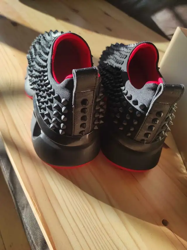 Black Spiked Slip-On Sneakers in Women's - Shoes in City of Toronto - Image 3