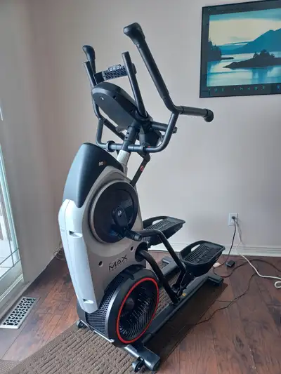 BOWFLEX M6 ELIPTICAL TRAINER, View more