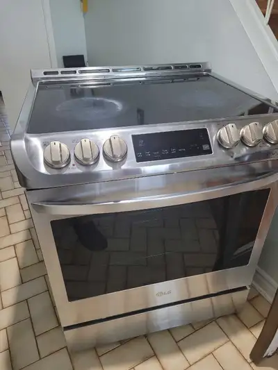 Lg stove Stainless steel 30 inch wide 