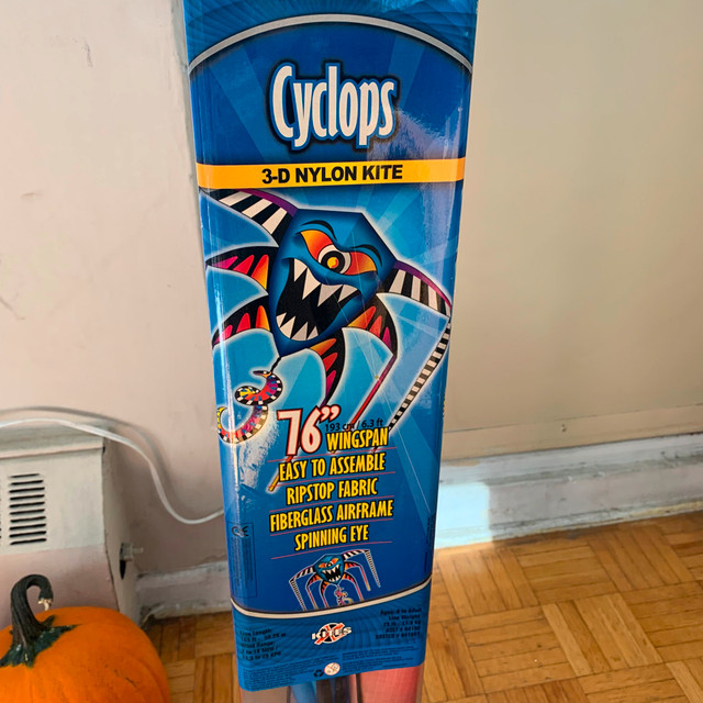 Cyclops Jumbo Nylon Kite in Toys & Games in City of Toronto