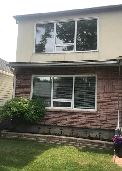 2 Bedroom upper duplex