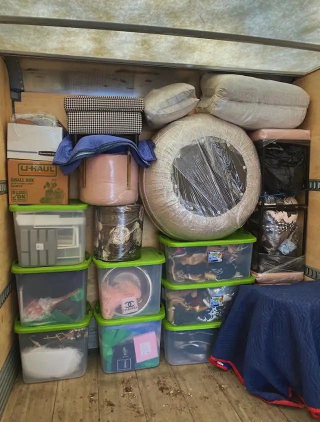 Super strong movers here Call or text (902) 908-533263235385553281122