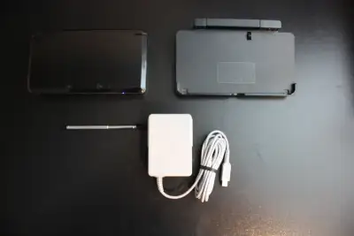 Nintendo 3DS Cosmo Black, View more