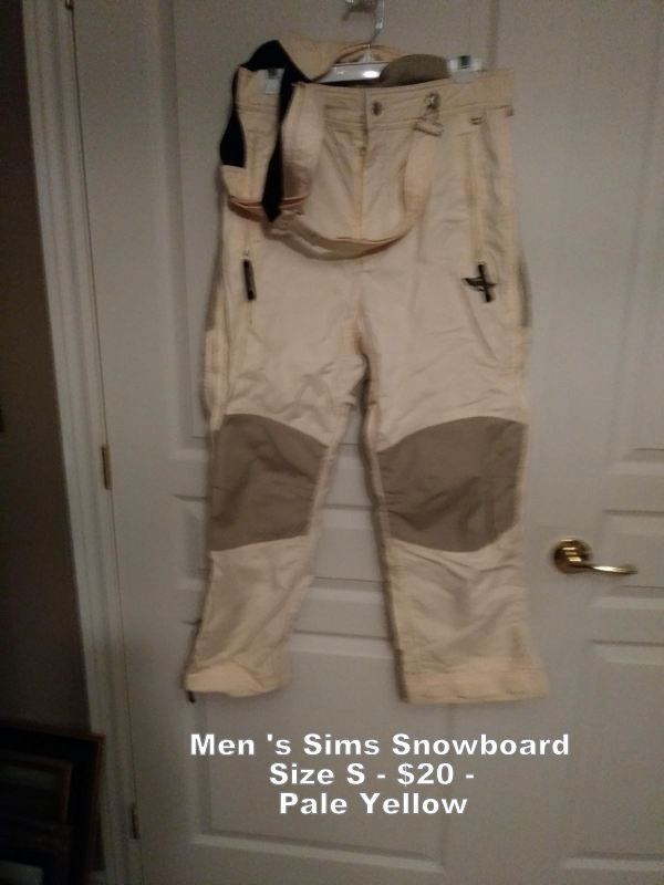 Ski Clothing - Men in Women's - Tops & Outerwear in Hamilton - Image 4