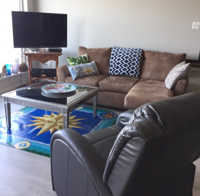 PENDING Beautiful 2B/2B Penthouse at Stoneridge Tower Long Term