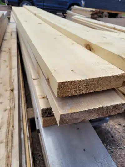 2x8 Cedar – Planed – 2nd Grade / 2x8 en cèdre – Plané – 2e grade, View more