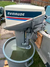 1984 Evinrude 9.9 hp outboard motor