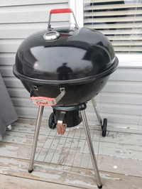 22 INCH CHARCOAL  BBQ WITH COVER AND STORAGE SHELF NEW....