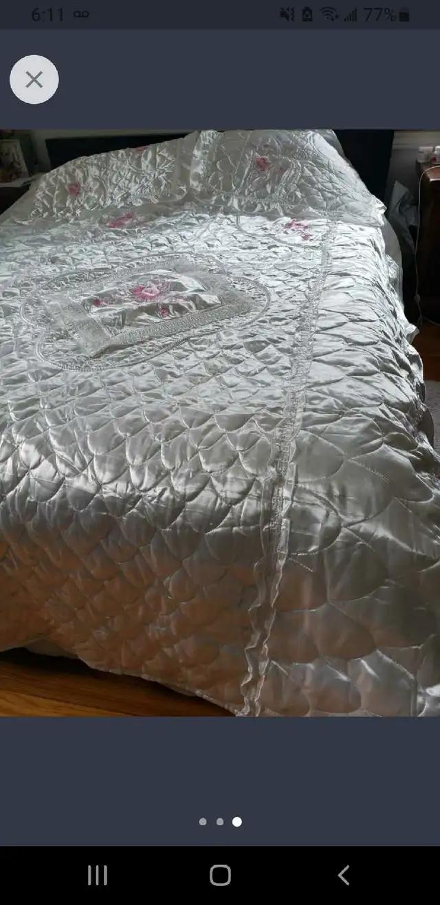 Decorative Bed Spread/Shams in Bedding in Ottawa - Image 4