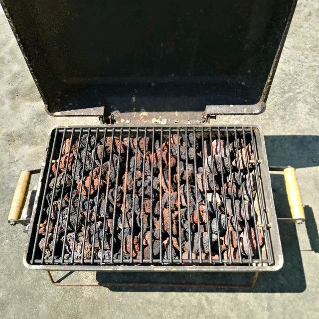 Barbecue portatif dans BBQ et cuisine en plein air  à Drummondville - Image 3