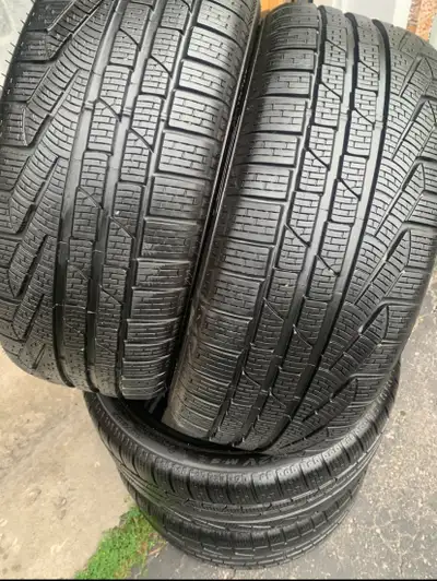 we have a set of four Pirelli Winter SOTTOZERO 210 Series III tire off rim under excellent condition...