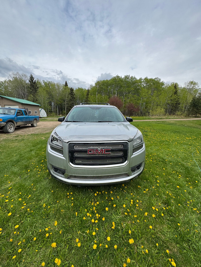 2016 GMC Acadia in Cars & Trucks in Prince Albert - Image 2