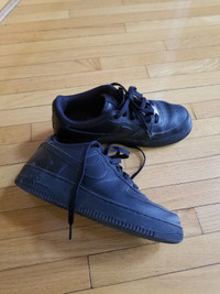 Nike Air Force 1 (Black) - size 6.5