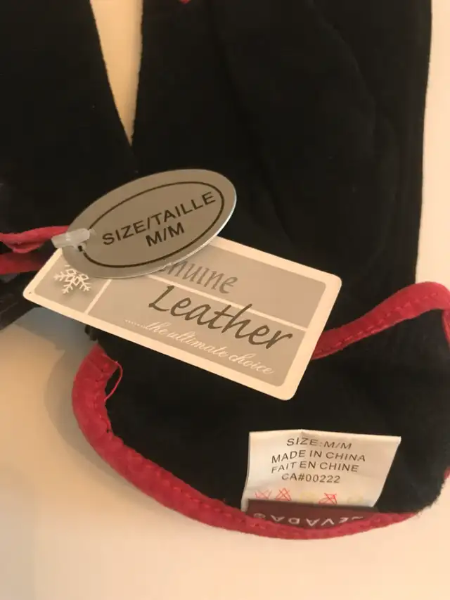 Lady’s New Gloves in Women's - Tops & Outerwear in Mississauga / Peel Region - Image 5
