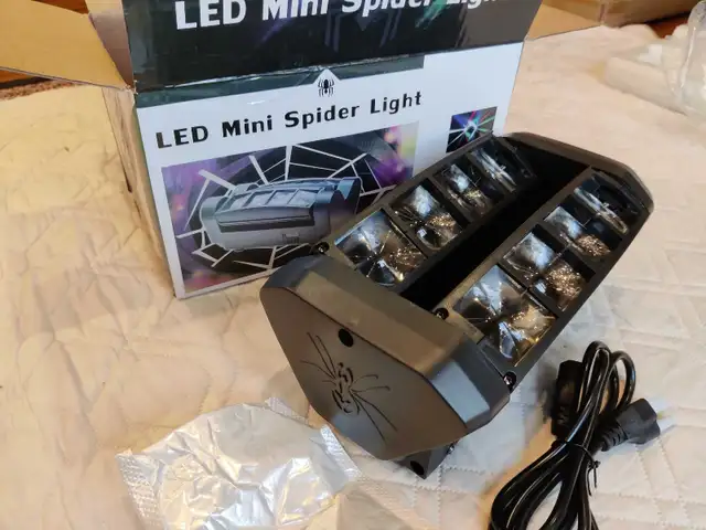 BRAND NEW! RGBW DJ Stage Light – Sound-Activated in Performance & DJ Equipment in Mississauga / Peel Region - Image 2