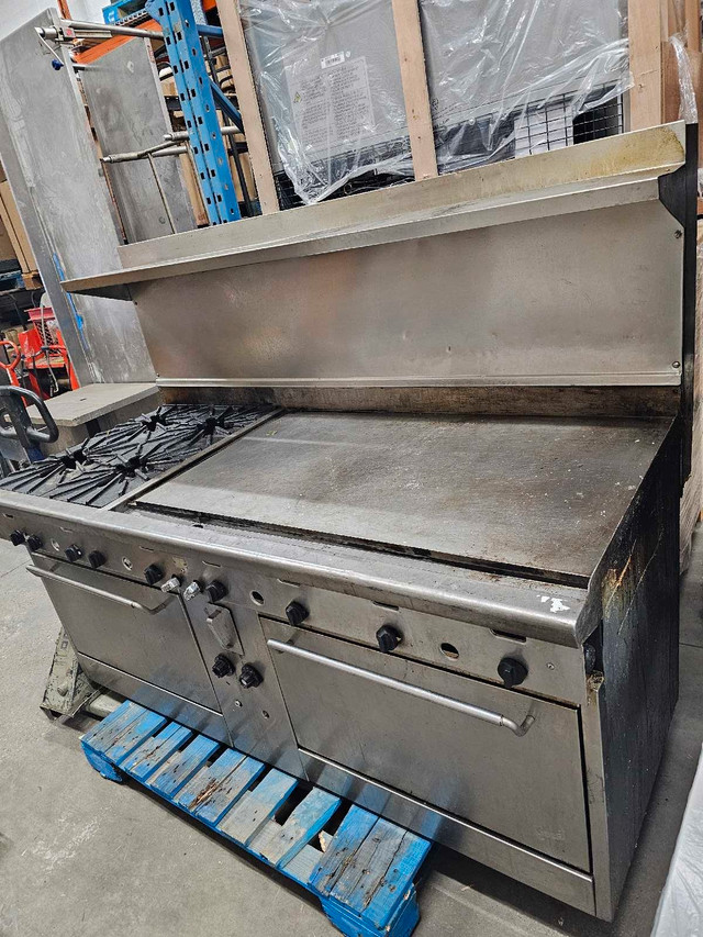 Quest stove/griddle/doubel oven! Save in Industrial Kitchen Supplies in Calgary - Image 2