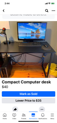 Compact computer desk 