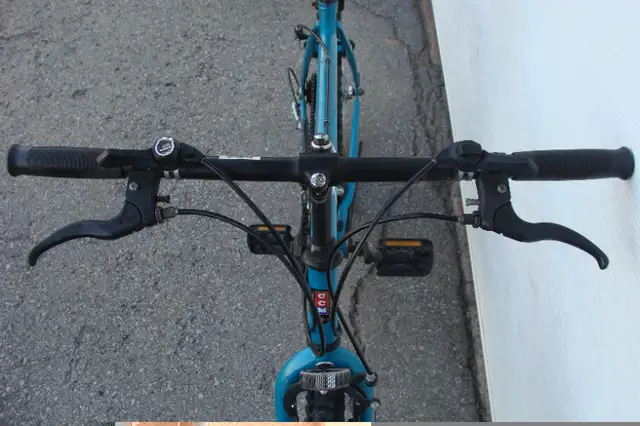 CCM Excel Vélo Montagne Chromoly Mountain Bike 18vit/spd VINTAGE in Mountain in Laurentides - Image 7