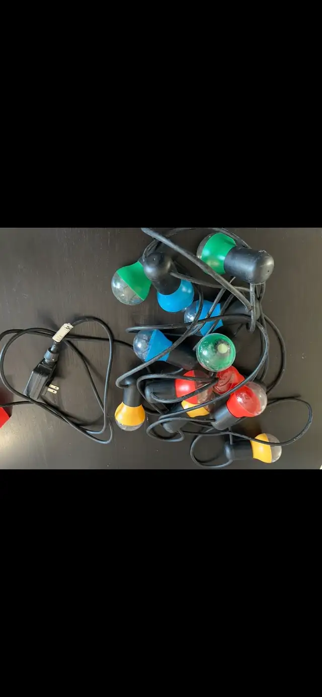 Outdoor string lights in Outdoor Lighting in City of Toronto - Image 2