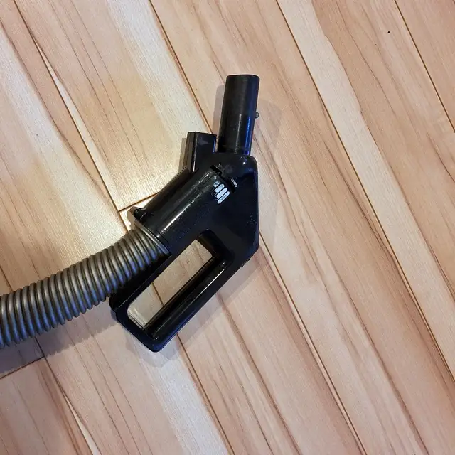 ❄️ Central Vacuum Electric Crushproof Hose❄️ in Vacuums in Edmonton - Image 3