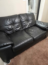Pure leather sofa 2 seater and 3 seater only 250 moving sale