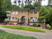 Gorgeous fully furnished in Caulfield West Vancouver, BC. 