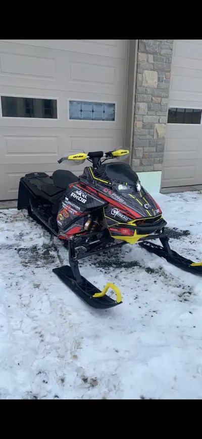 Selling my 2021 skidoo 600rs since I won’t be able to use it this year. Sled has 1500miles. Been usi...