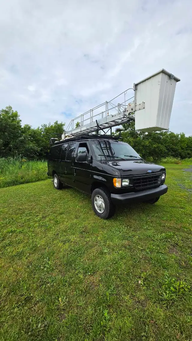 Ford Van