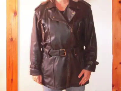 Manteau de cuir Perfecto en cuir véritable, View more