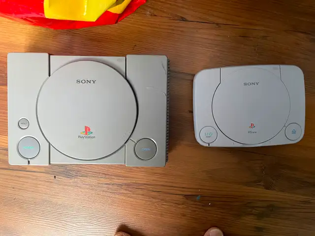 Ps1 and psone for sale63234527063299127