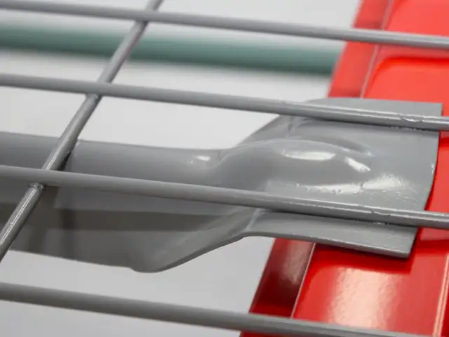 WIRE MESH DECKS FOR PALLET RACKING. NEW AND USED WIRE DECKING. in Tool Storage & Benches in London - Image 9