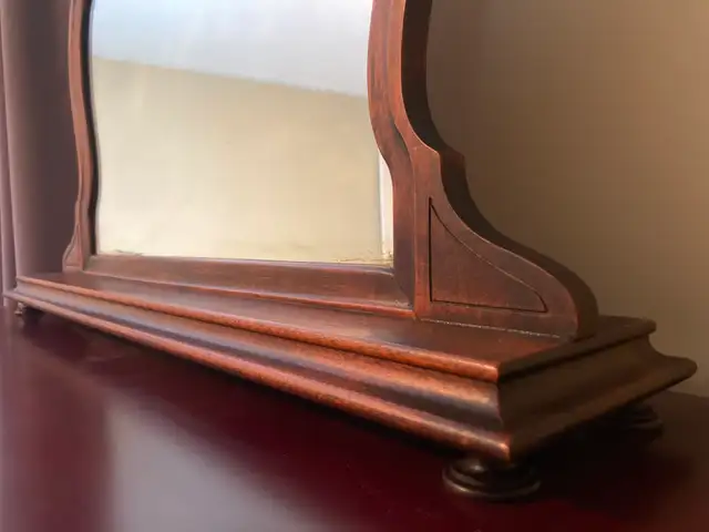 Antique Walnut Dresser Mirror Tabletop Vanity Shaving Art Deco in Arts & Collectibles in Oakville / Halton Region - Image 3