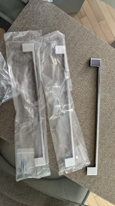 3 - 10" center to center vanity / cupboard door handles. Brand new, never used.