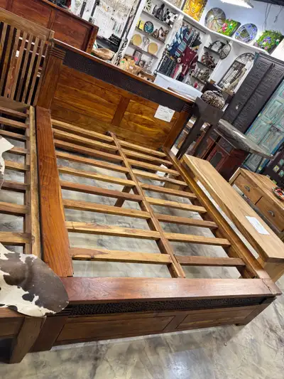 cadre Lit Queen  bois de rose, Lit Queen ou lit double exotique, View more