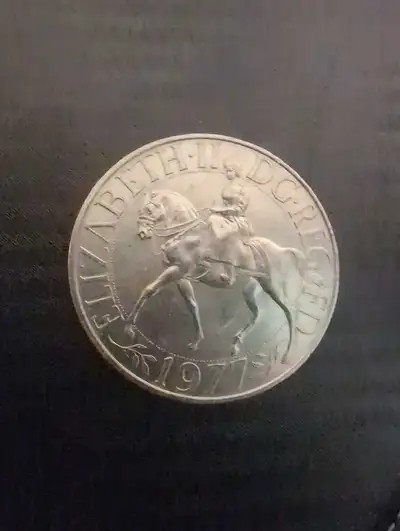 Elizabeth 2nd 1977 collectors coin, View more