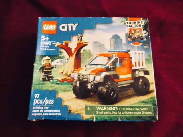 Lego City 60393 – 4x4 Fire Truck Rescue dans Jouets et jeux  à Ville de Montréal - Image 2