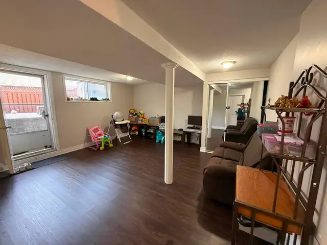 Walkout basement available from June 1st in Long Term Rentals in Mississauga / Peel Region - Image 4