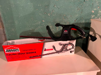 Hedge Trimmer / Taille-haie 13" JOBMATE