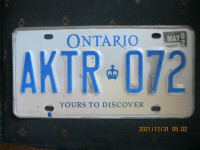 ONTARIO Yours to Discover graphic car license plate