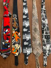 Cravates avec personnages de Disney 7$ ch.