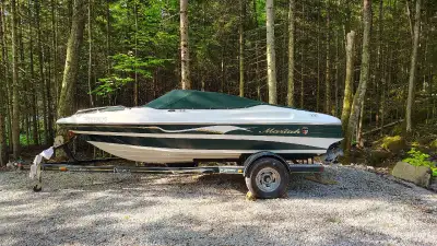 2001 Mariah 182 Shabah, 390 hours on 4.3 litre MerCruiser engine. Includes matching original trailer...