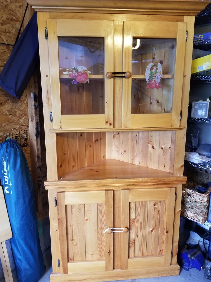 Pine wood corner Hutches & Display Ottawa Kijiji