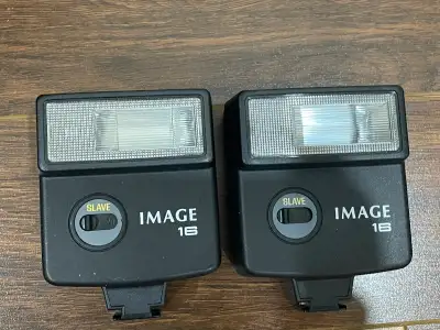 Image 16 Flashes x 2, View more
